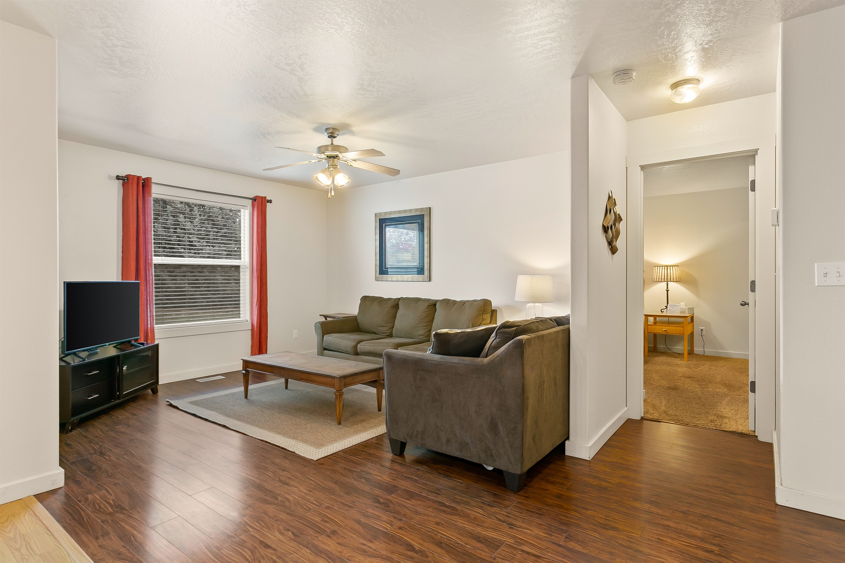 3 Adjacent Homes | Great for Families | Sleeps 24! 6