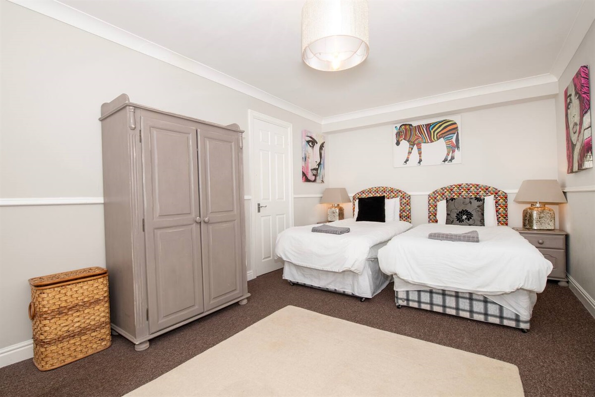 Master bed room with an ensuite 