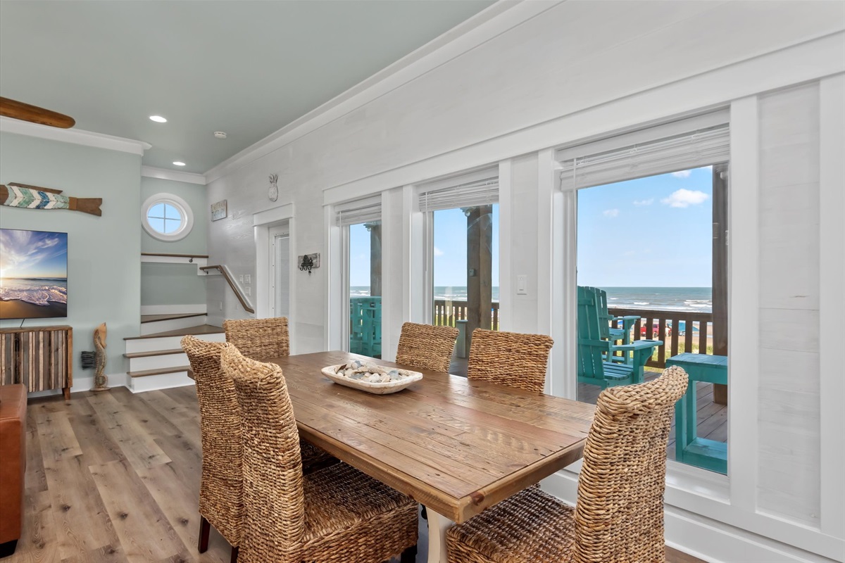 d263e41ca3984edf9cbcd8c63a554a6f Large | Beachhouse | Texas | TX | Vacation Homes | Galveston | Crystal Beach | Kokomo | Breezy Days | Beachfront Elegance | Sunrise Serenity | Southern Sands Property Management, LLC