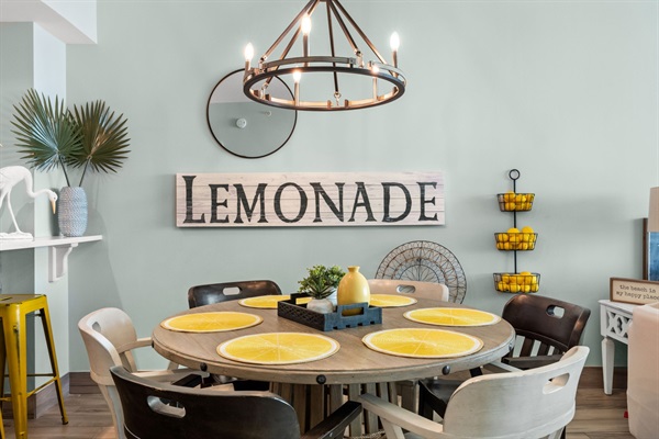 A welcoming table for 6