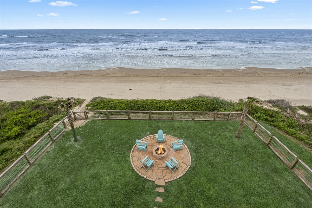 d2748f9c48904ca8ba5f9d14464fa3c8 Large | Beachhouse | Texas | TX | Vacation Homes | Galveston | Crystal Beach | Kokomo | Breezy Days | Beachfront Elegance | Sunrise Serenity | Southern Sands Property Management, LLC