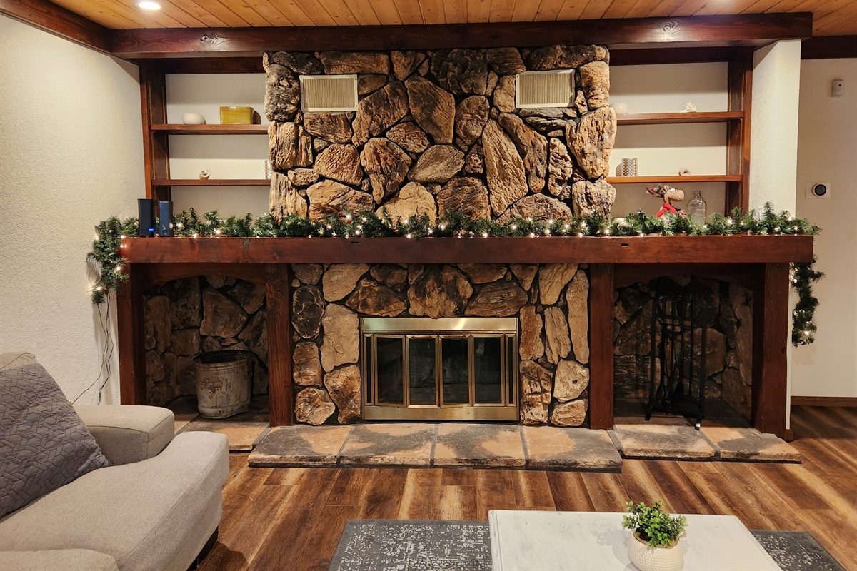 Under the Stars is the perfect family getaway for the Holidays!