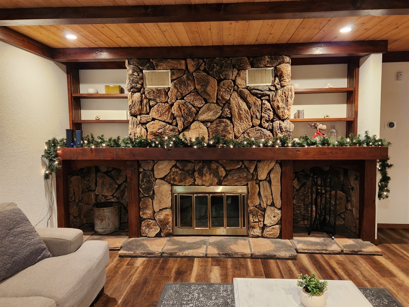 Under the Stars is the perfect family getaway for the Holidays!