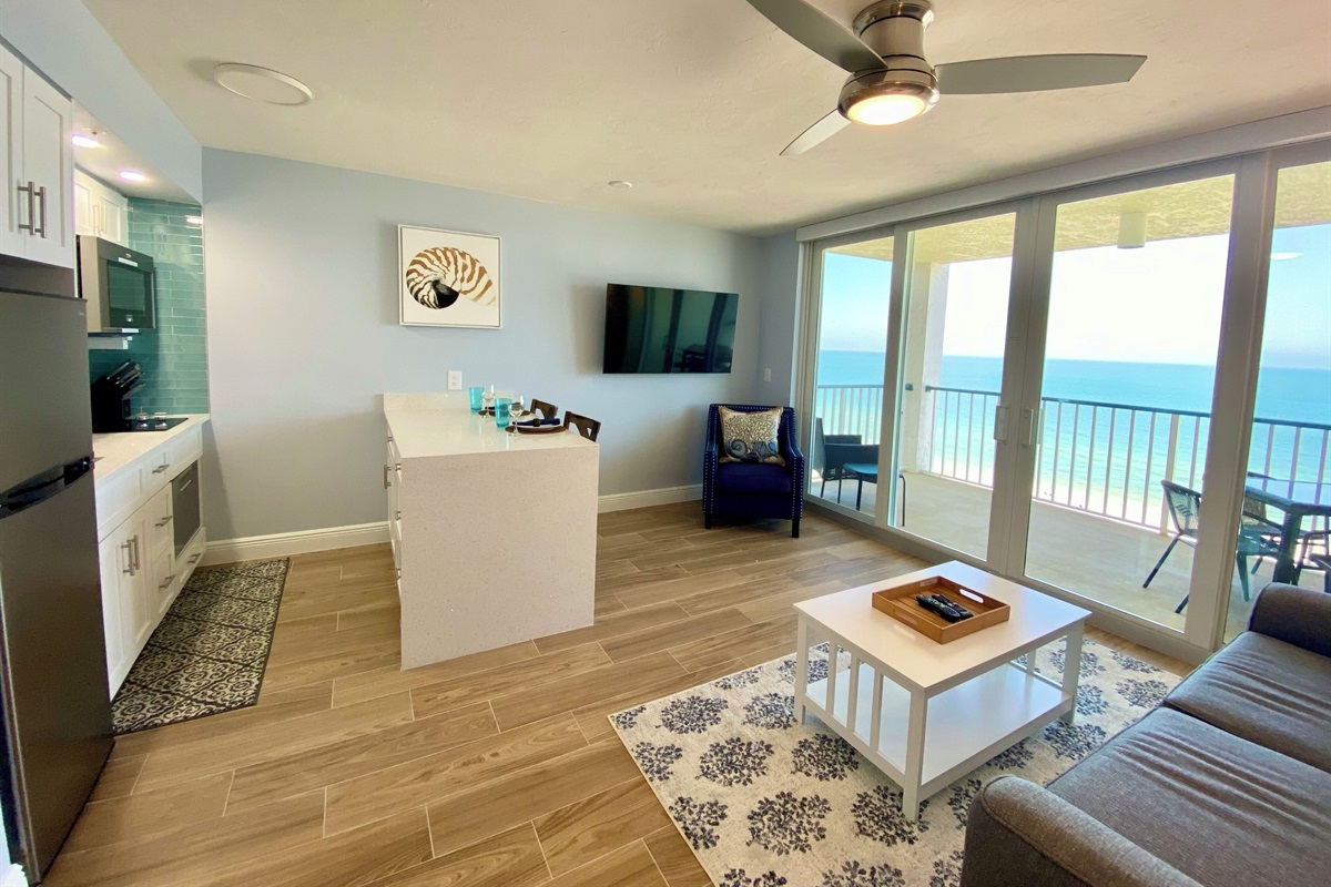 Beachfront view w/ a Large SmartTV