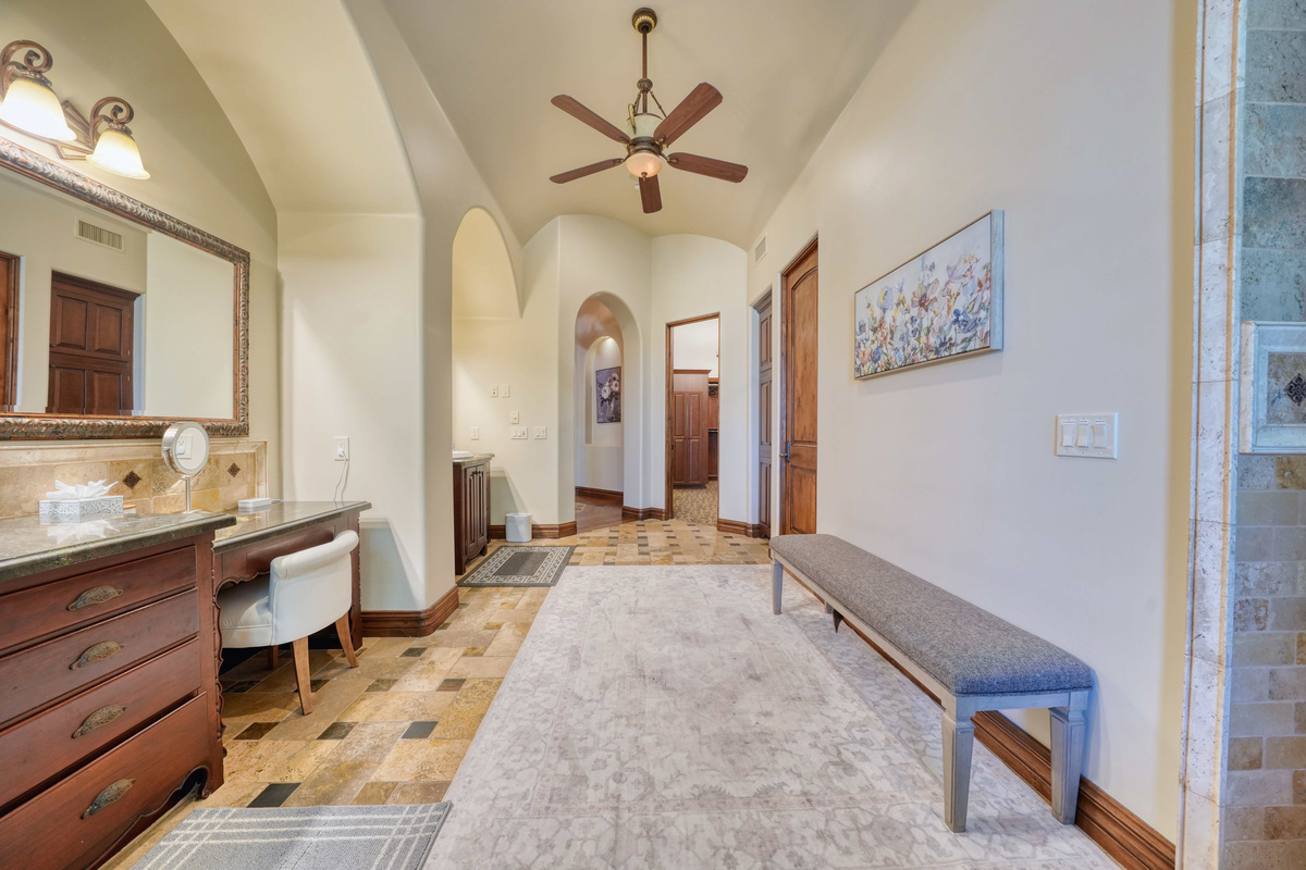 EPIC Sweetwater Estate | 5BR, Pool, Hot Tub & Casita — EPIC Sweetwater Estate | 5BR, Pool, Hot Tub & Casita, Scottsdale, Arizona — photo 48