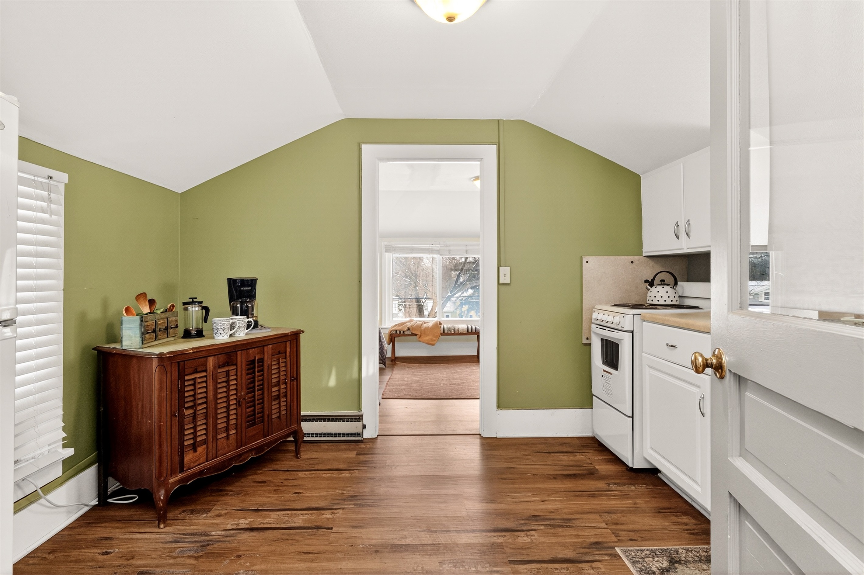 Second floor Kitchenette and coffee bar