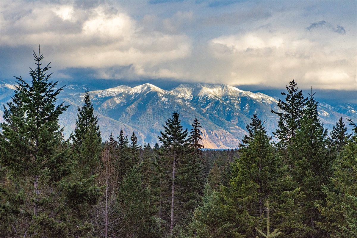 These are the breathtaking views you’ll wake up to every day.