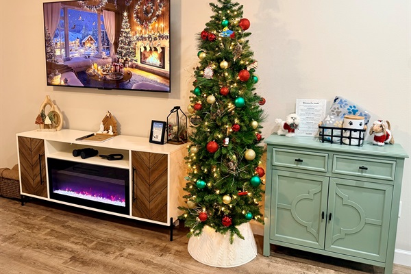 Christmas decor throughout makes your Branson holiday getaway magical.