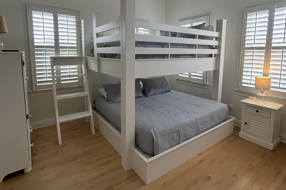 Third Floor, Bunk Bedroom - queen over king (kitchen/dining/family room level) | Twin Palms | 914 Carolina Blvd | Isle of Palms, SC | IOP Escapes