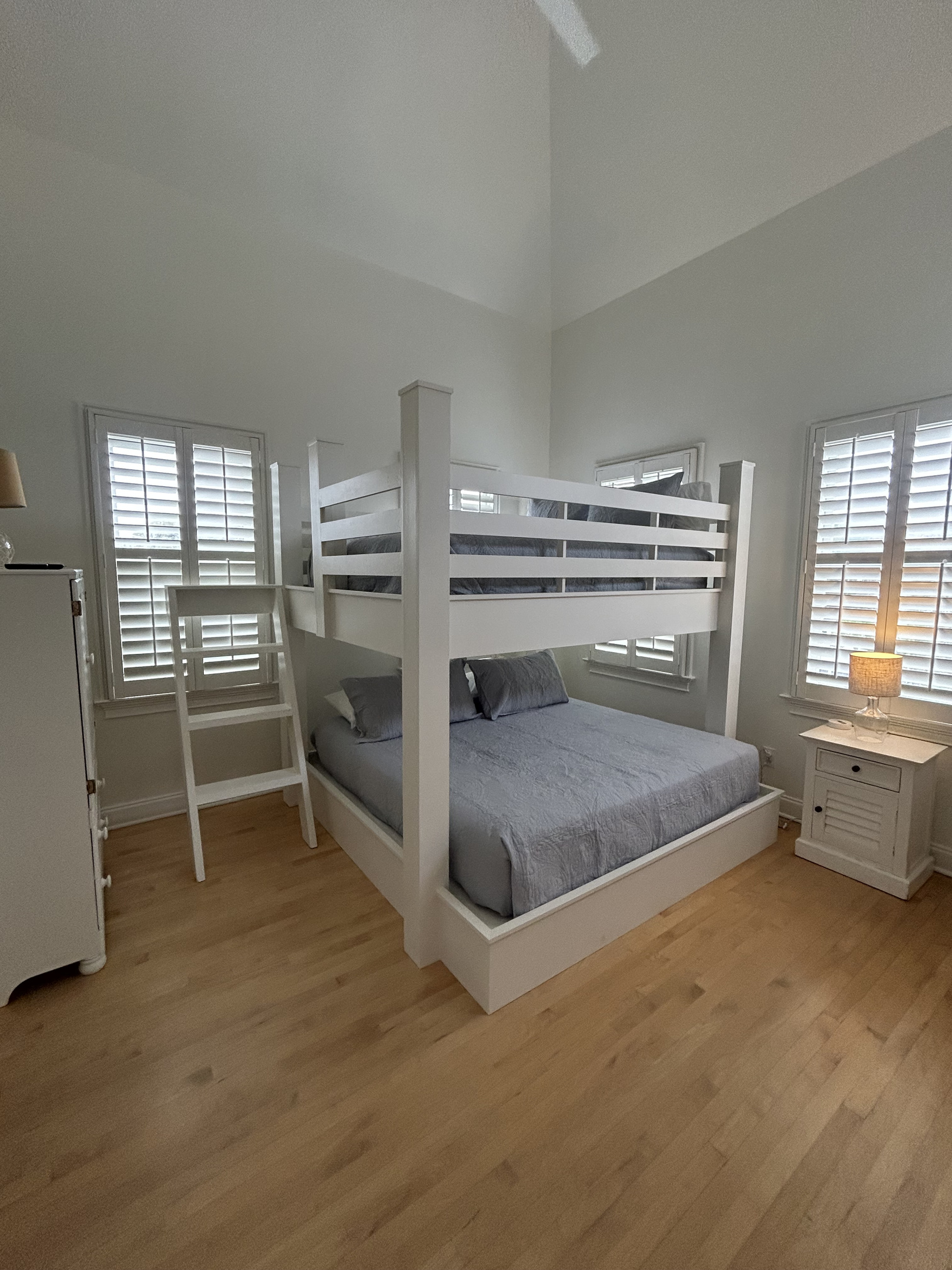Third Floor, Bunk Bedroom - queen over king (kitchen/dining/family room level) | Twin Palms | 914 Carolina Blvd | Isle of Palms, SC | IOP Escapes