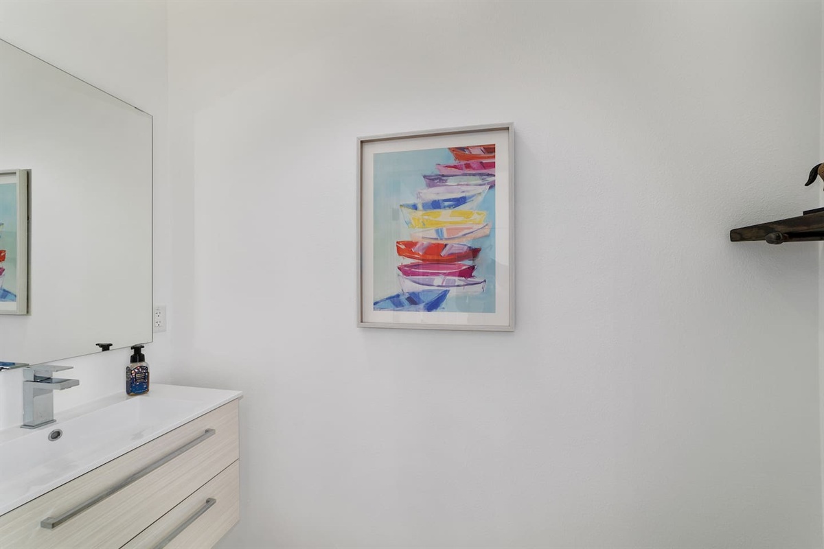 1/2 Bath adjacent to great room, in foyer