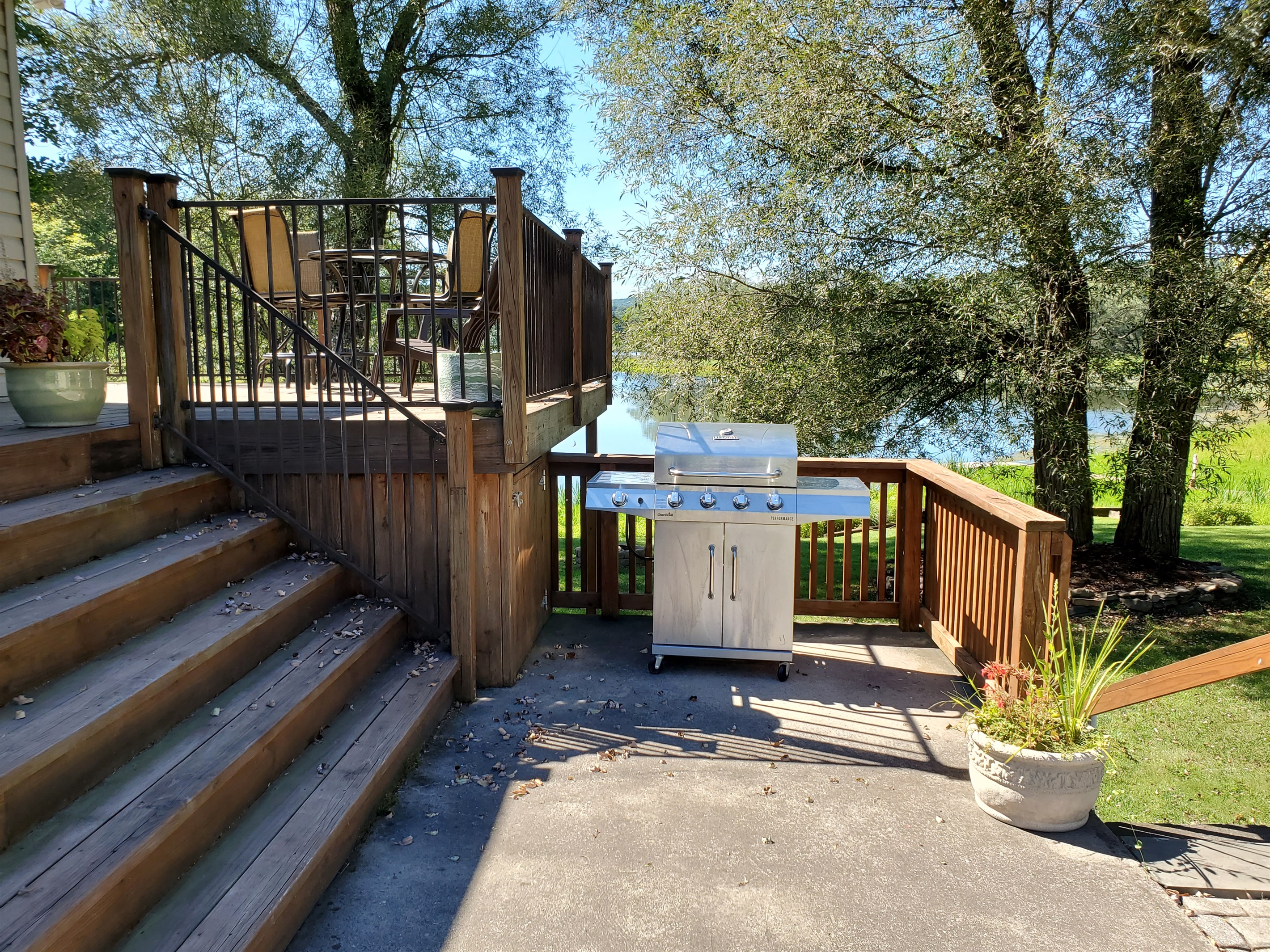 Grill station with a view