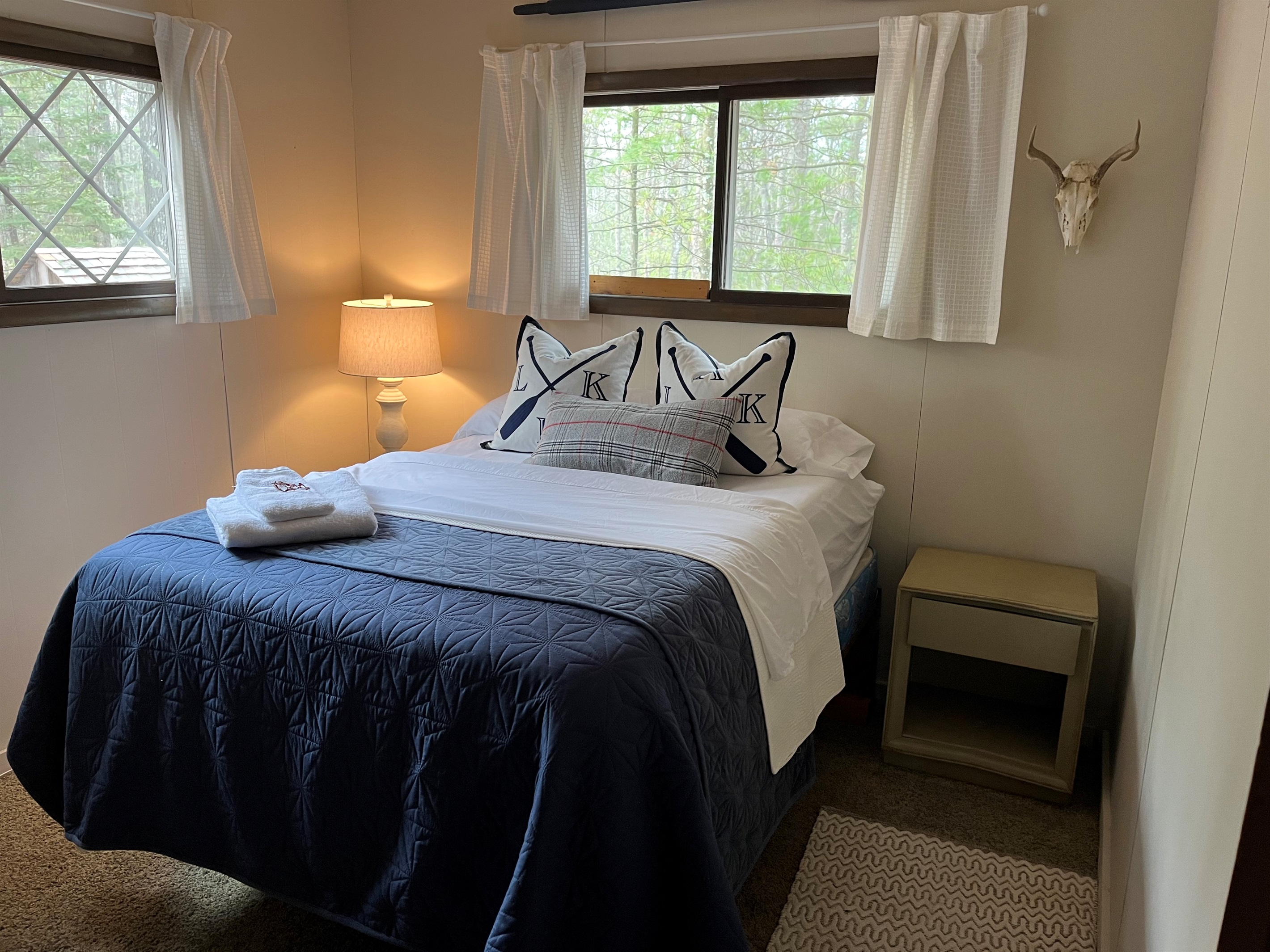 Bedroom 1 - Main Floor