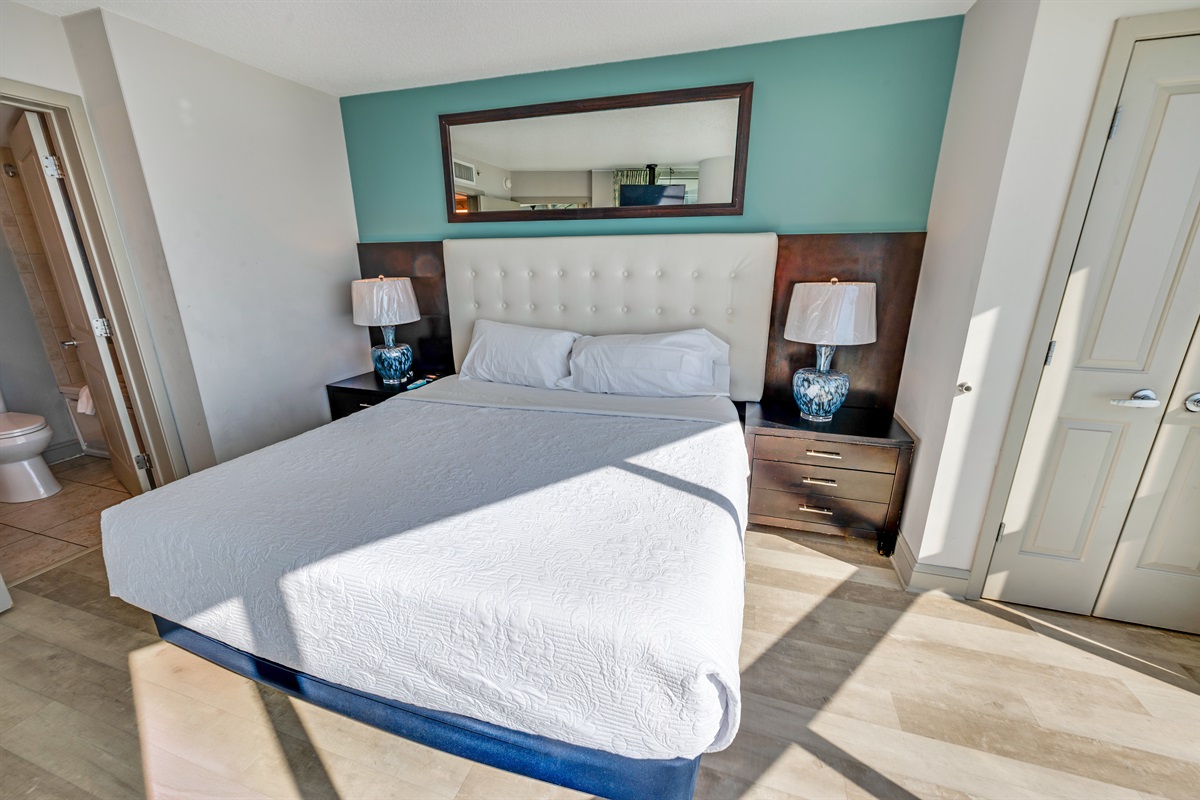 Beautiful Bedroom with Amazing Views 🌊☀️