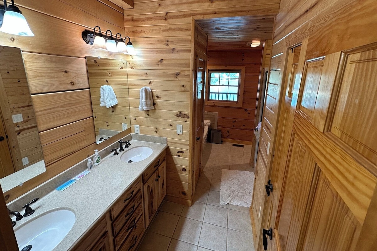 Full Bathroom # 1 (next to master bedroom)