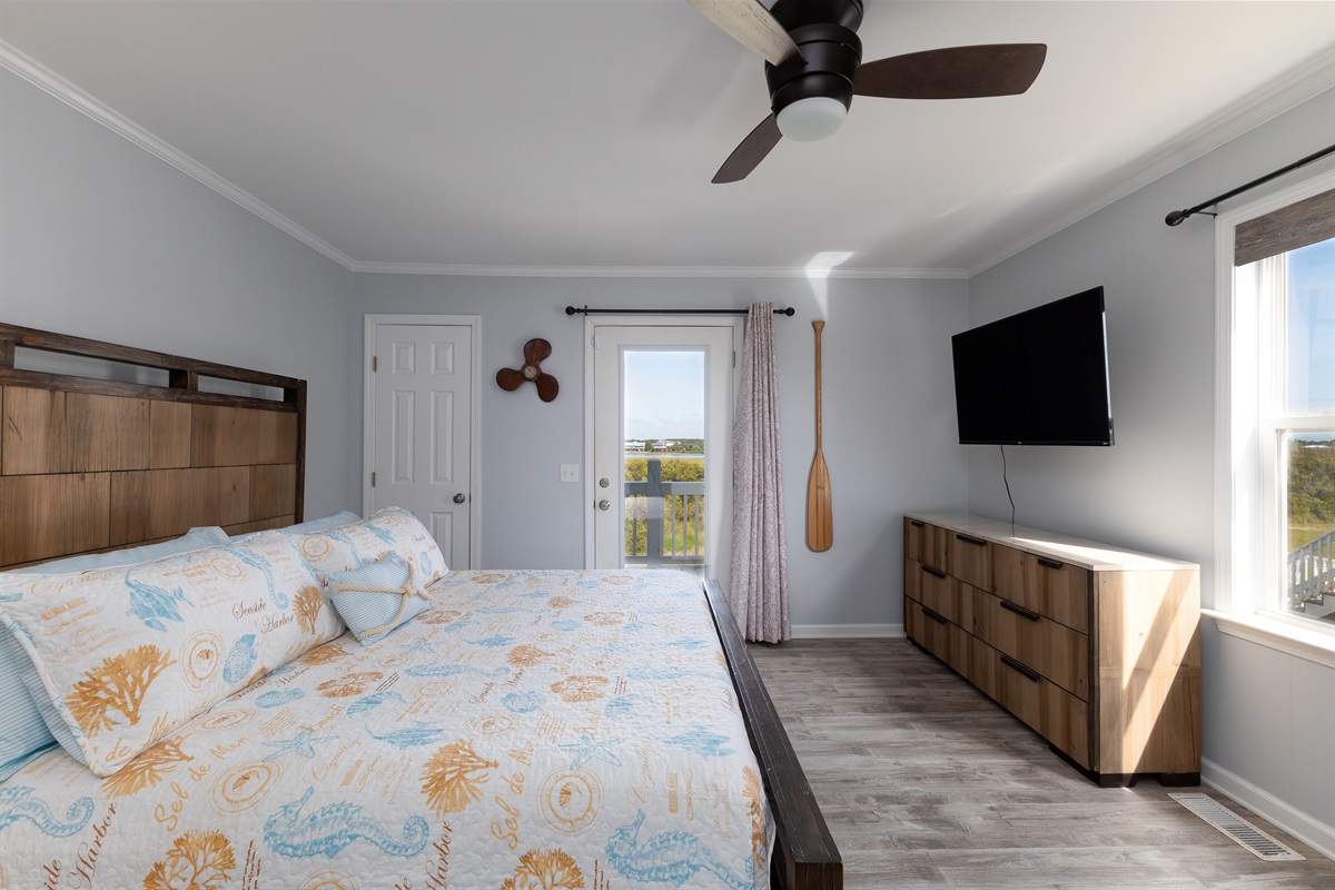 The perfect blend of comfort and entertainment