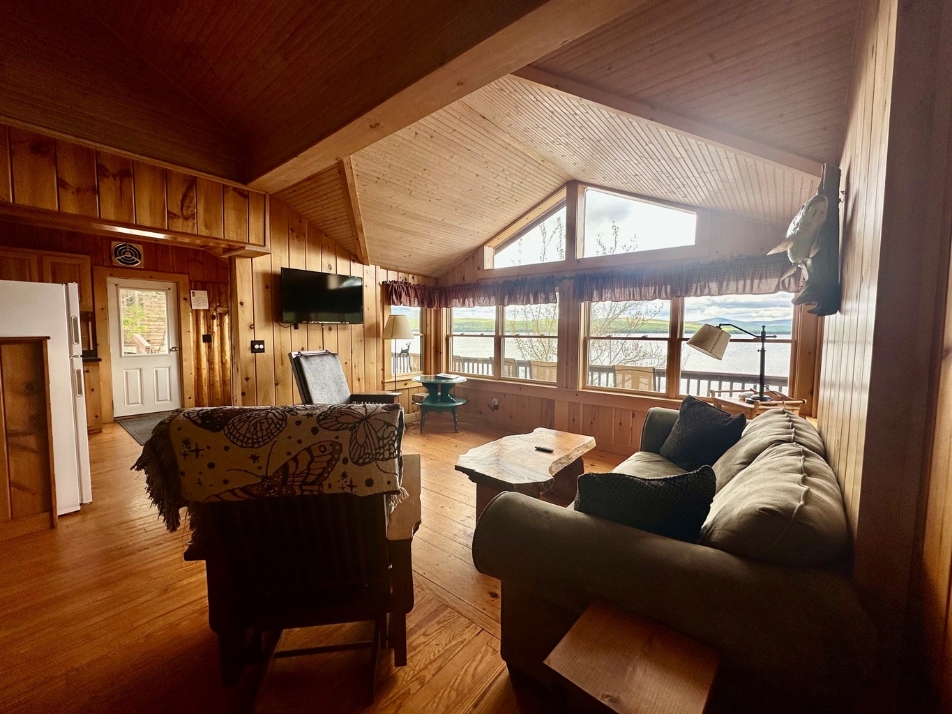 Living Room -Cabin #1