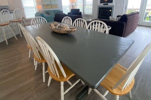 Gather around the spacious table for family meals!
