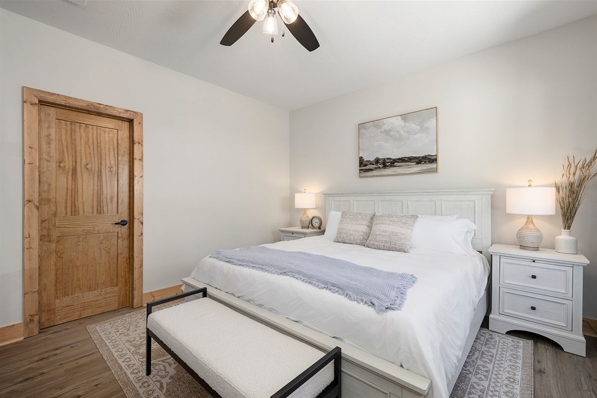 Main level king bedroom #2 w/ ensuite