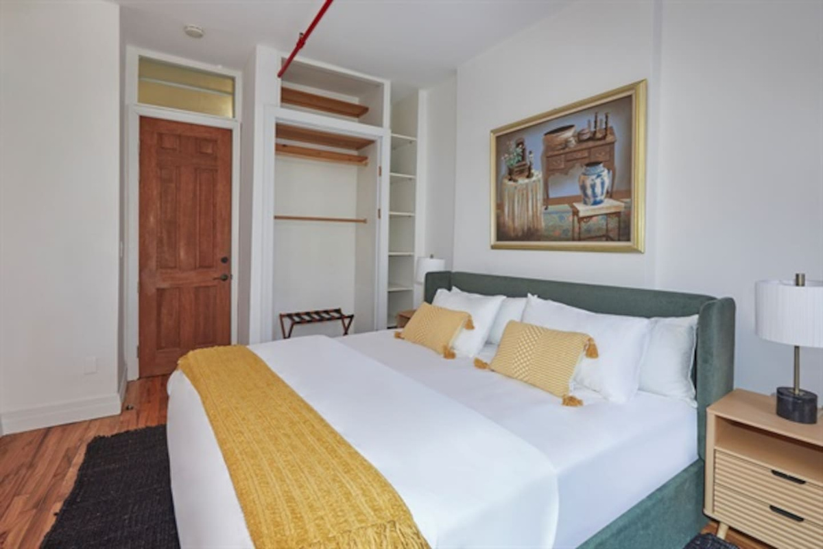 Bedroom