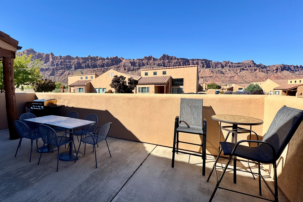 Spacious Patio with Views!