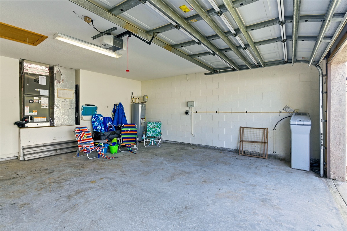 Access to beach amenities and additional 1 car parking