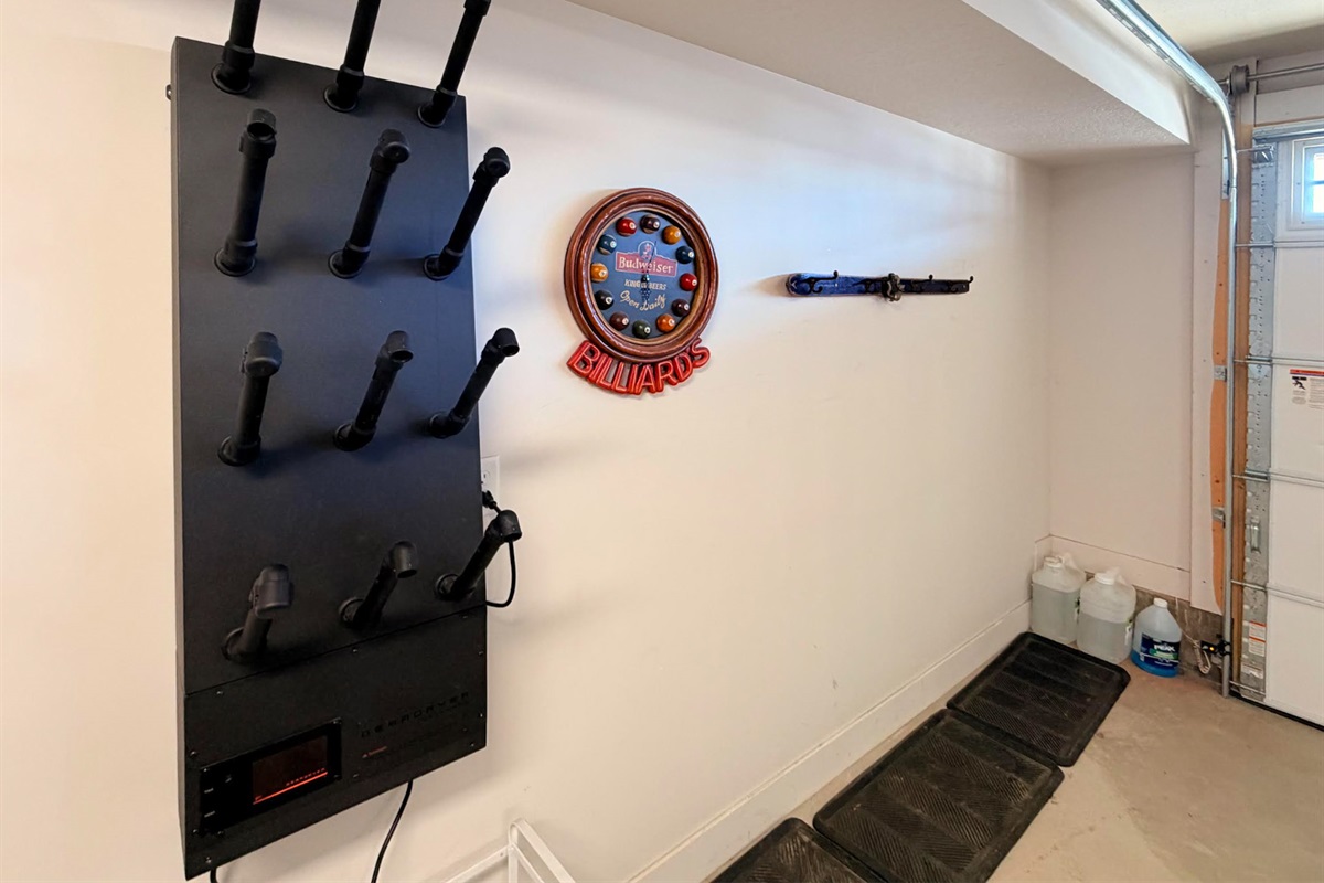 Large boot warmer with multiple drying ports — ideal for ski and snowboard gear.