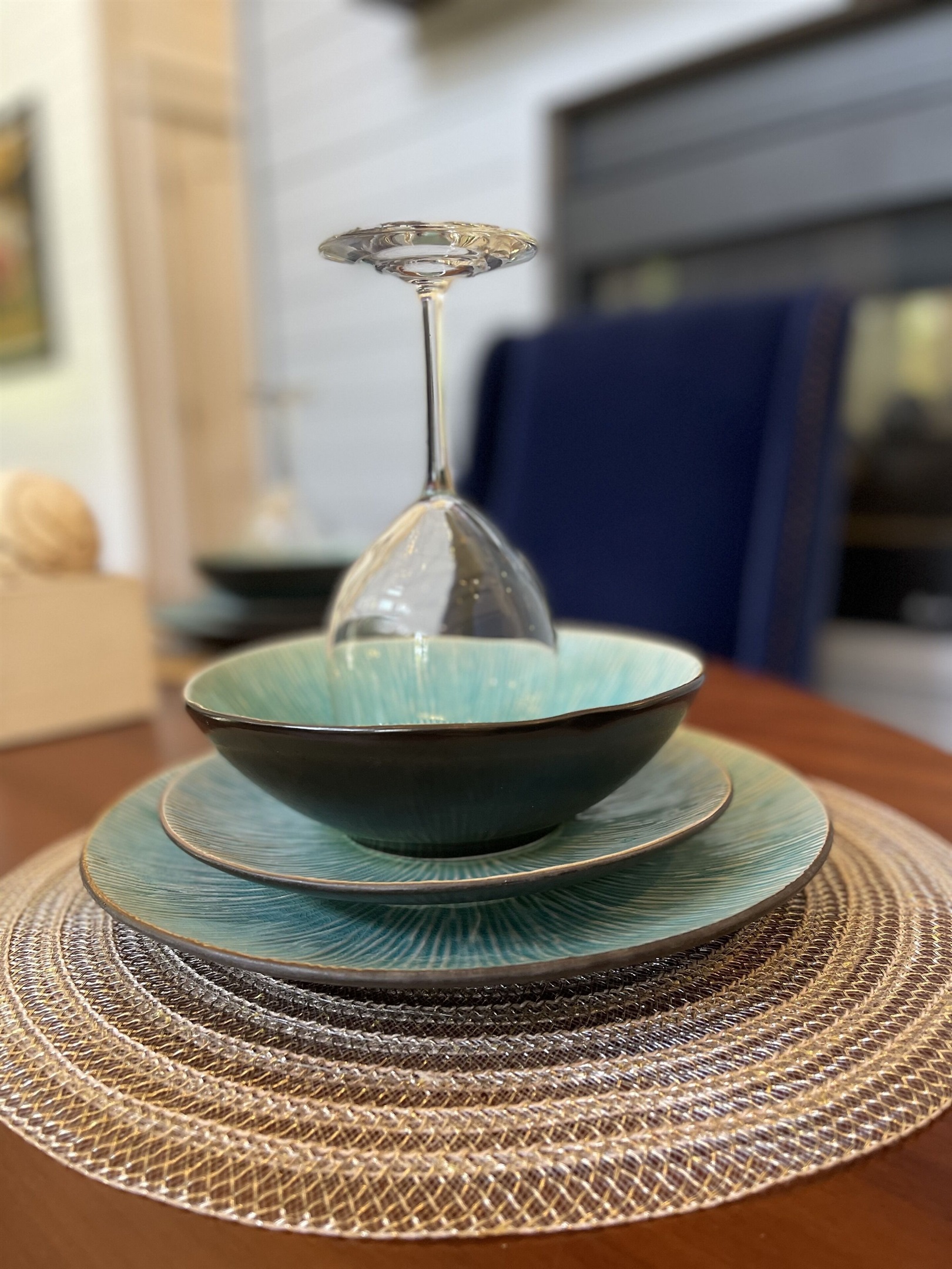 Classy place setting for your delicious meals!