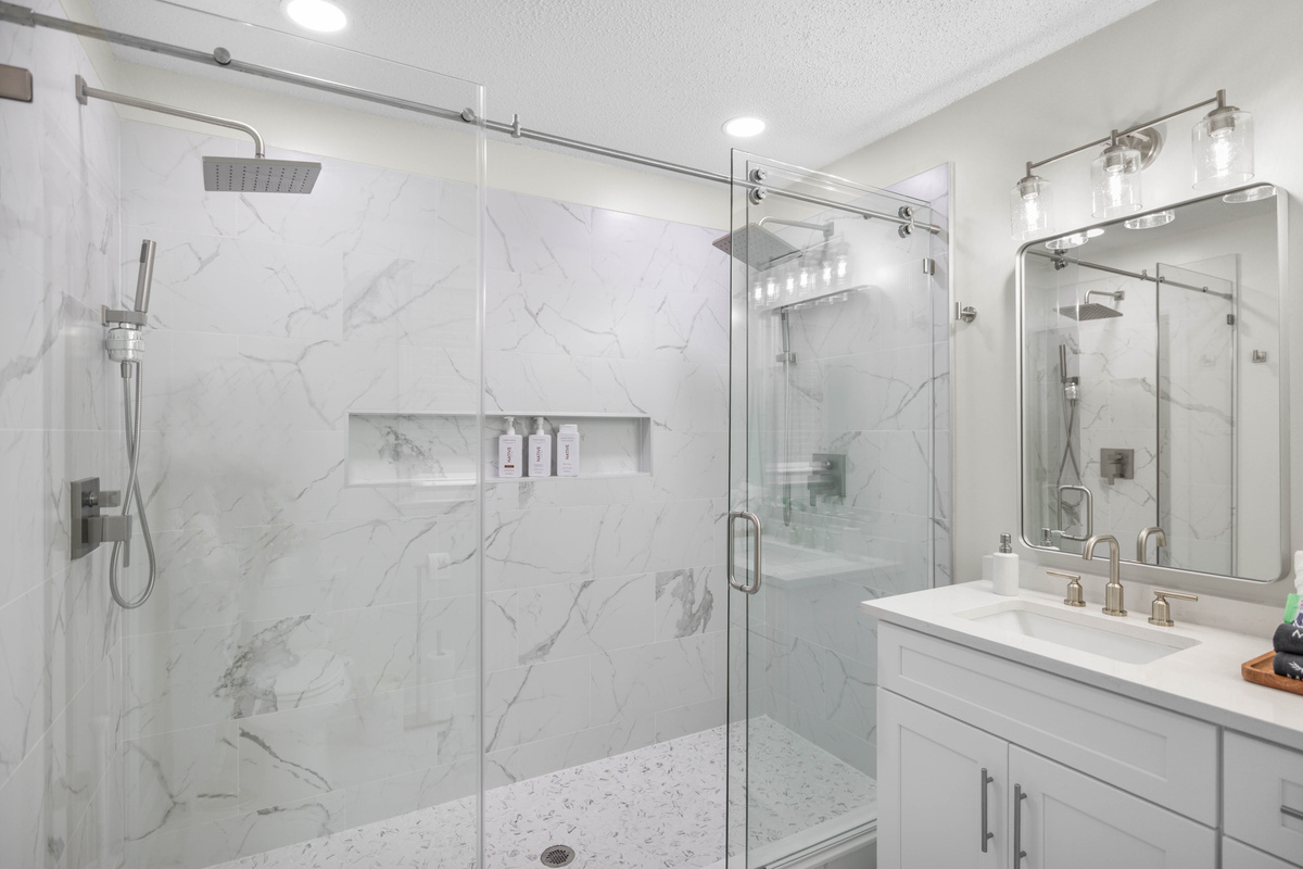 Dual rain shower with handheld wands