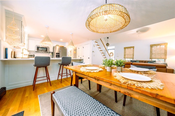 Open Concept Dining Area
