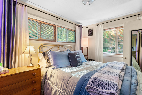 The Nest — build your perfect sleep from the 13-pillow bar.