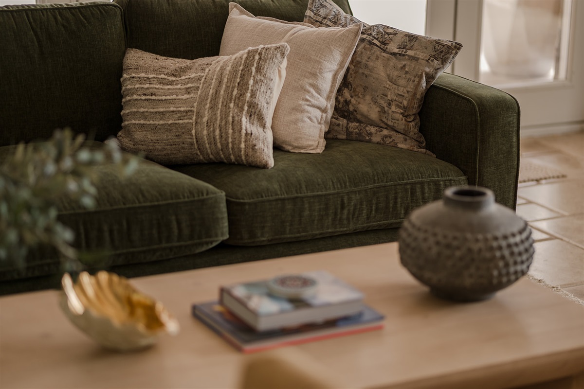 Quiet Conversations in the Lounge