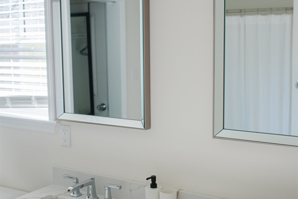 Upstairs Master Bath