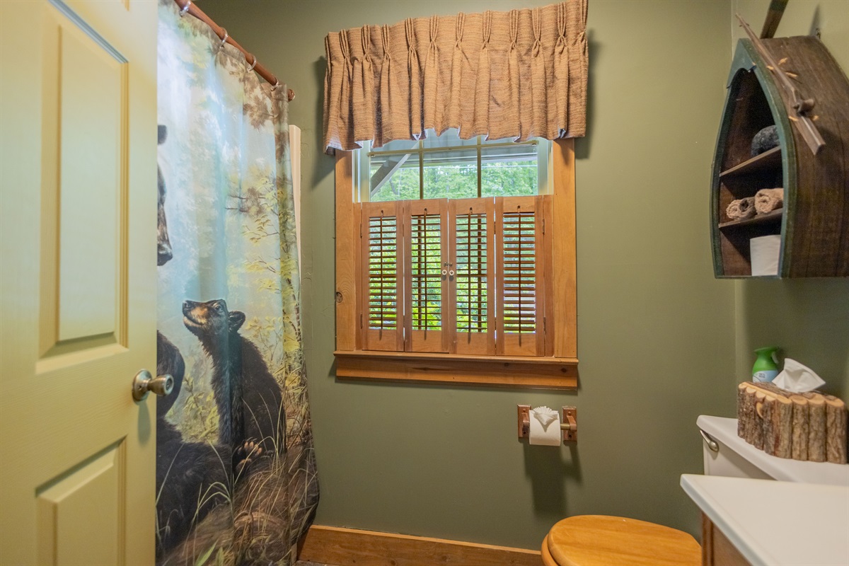 Fresh towels, thoughtful touches, and everything you need after a day exploring the mountains.