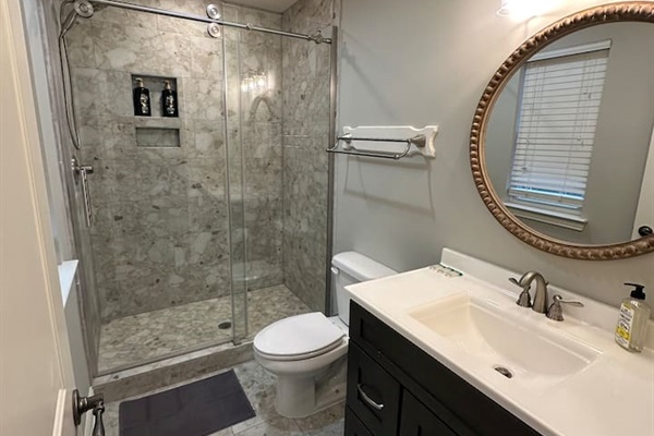 Ensuite bath in 2nd bedroom on 2nd level