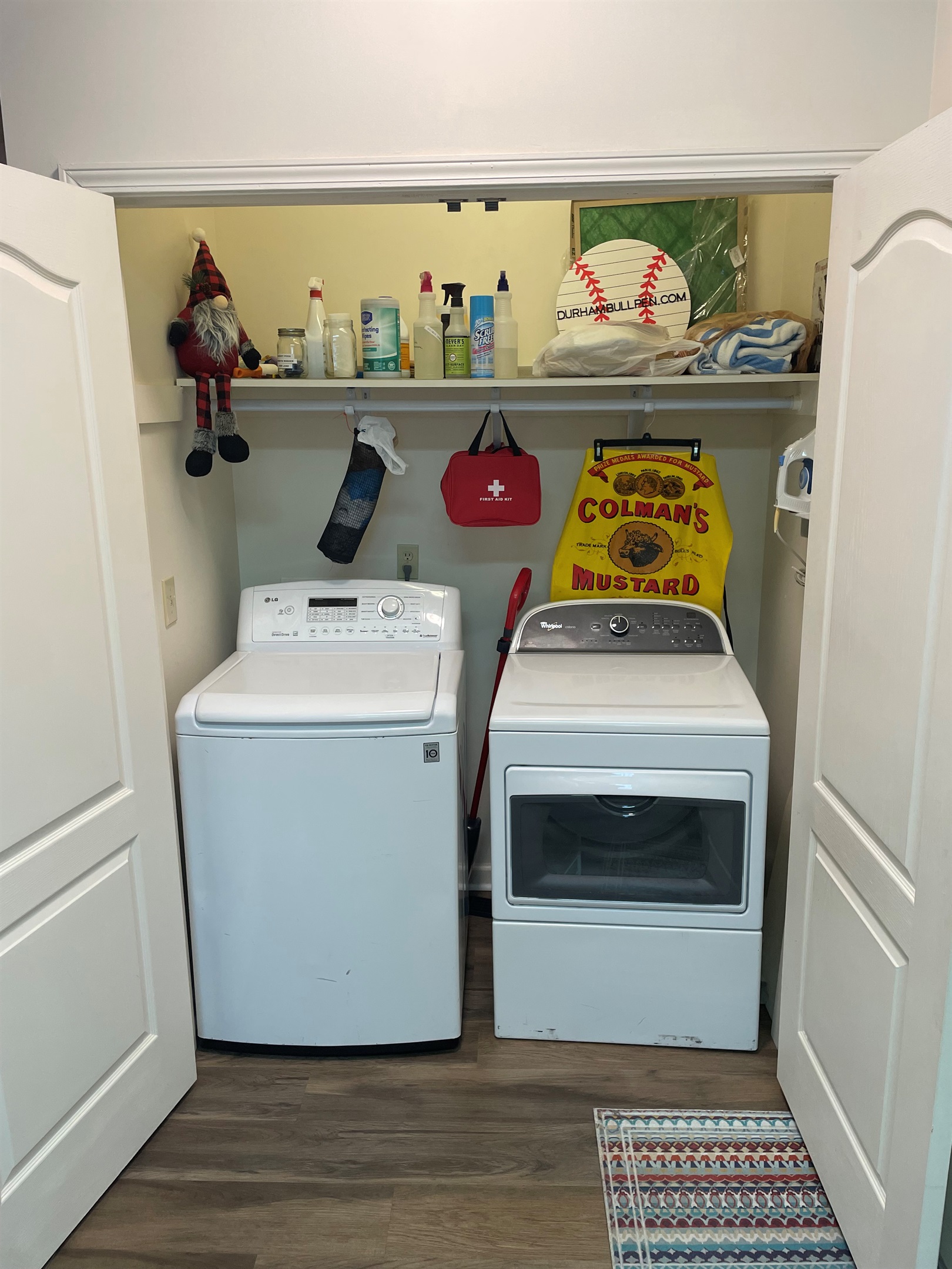 Full sized clothes washer and dryer free for guests to use and well stocked with starter supplies and cleaning essentials. The Bull Pen is perfect for relocations, longer stays, and has everything you need to make life easy!