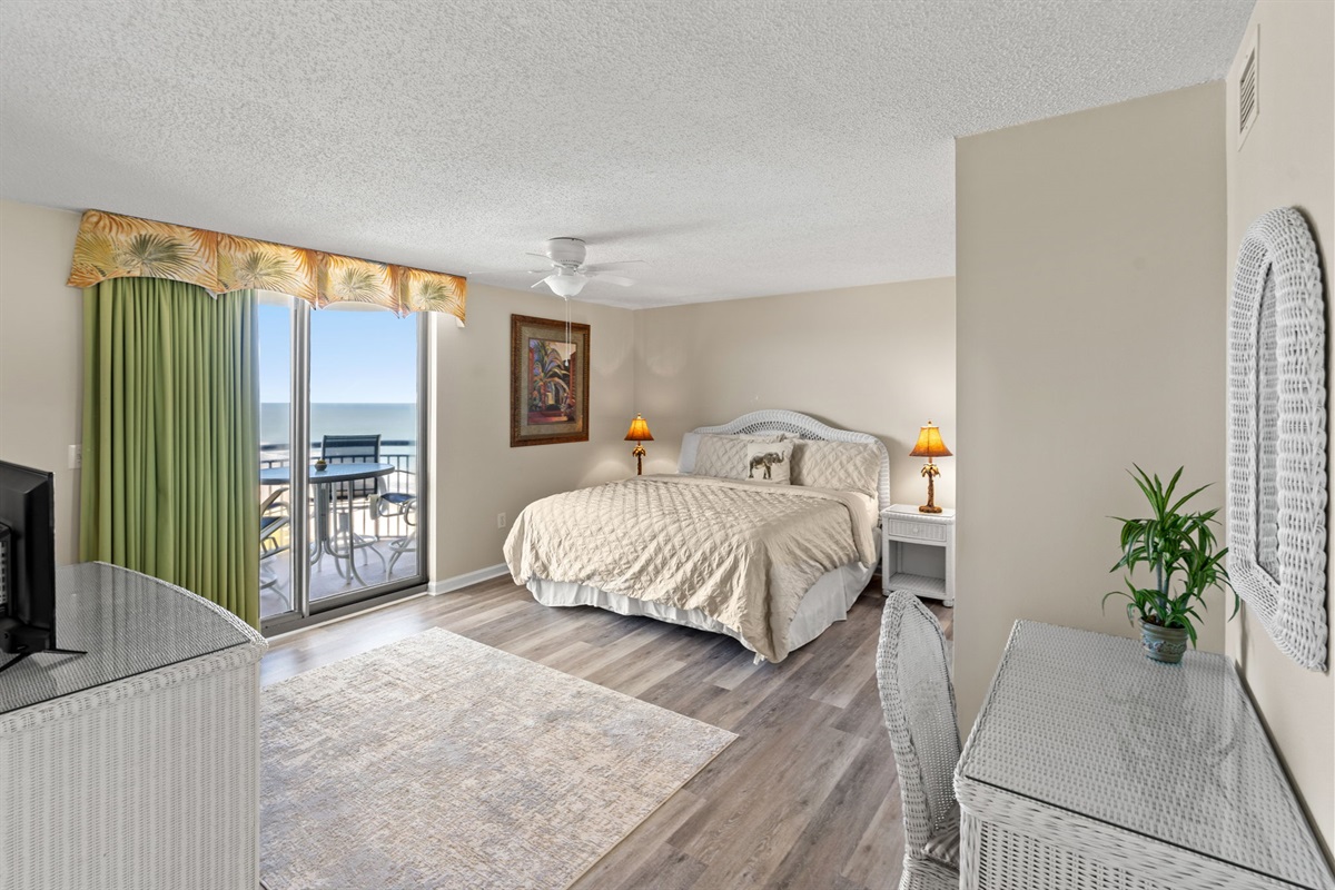 Main Bedroom With King Bed