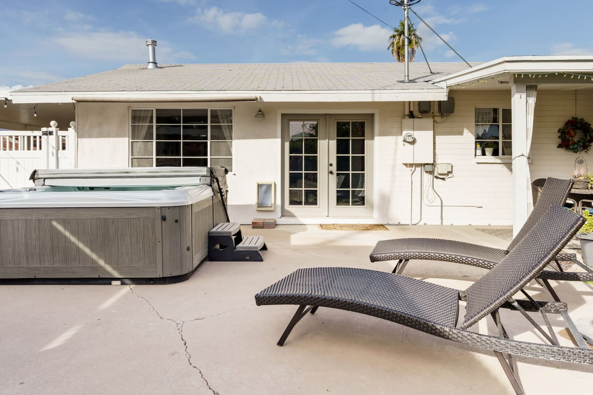 Hot Tub