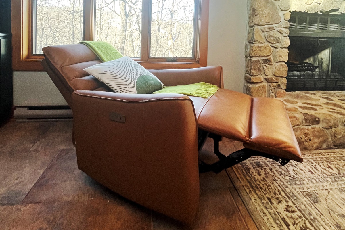 Swivel Recliners Great Room Den Area