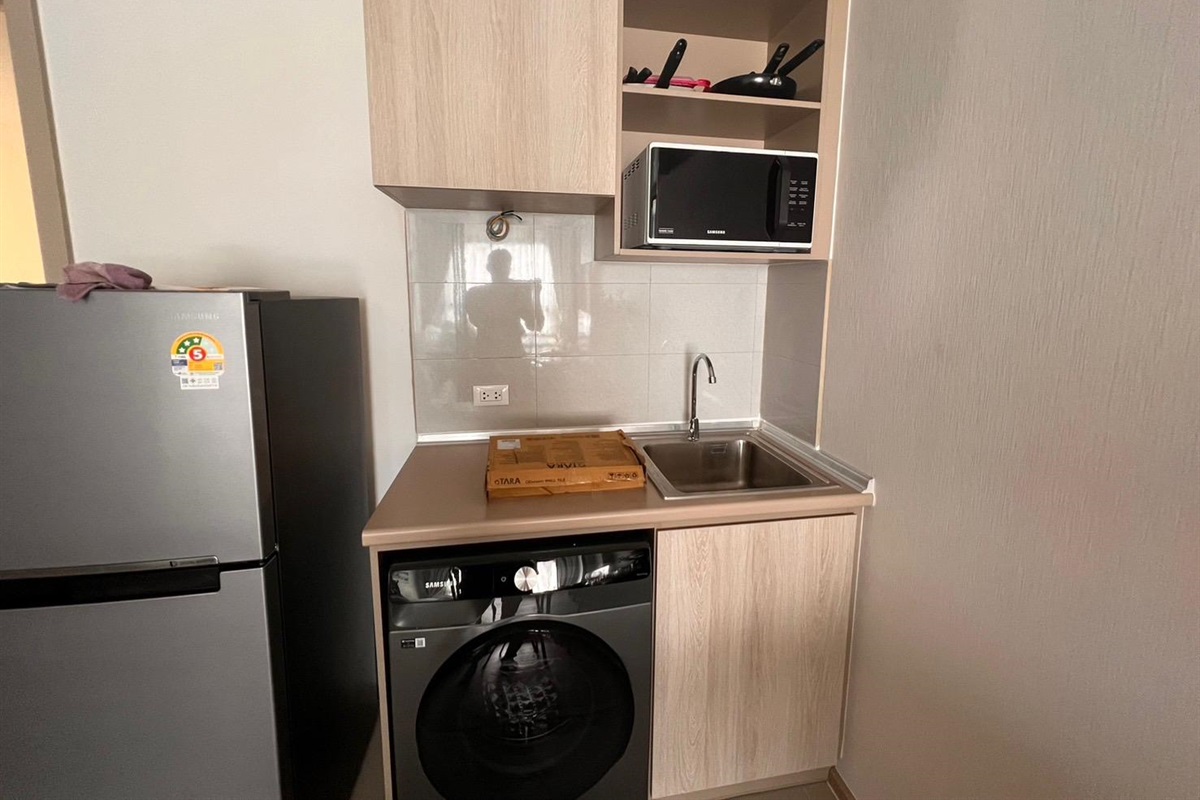 Upgrading kitchenette area