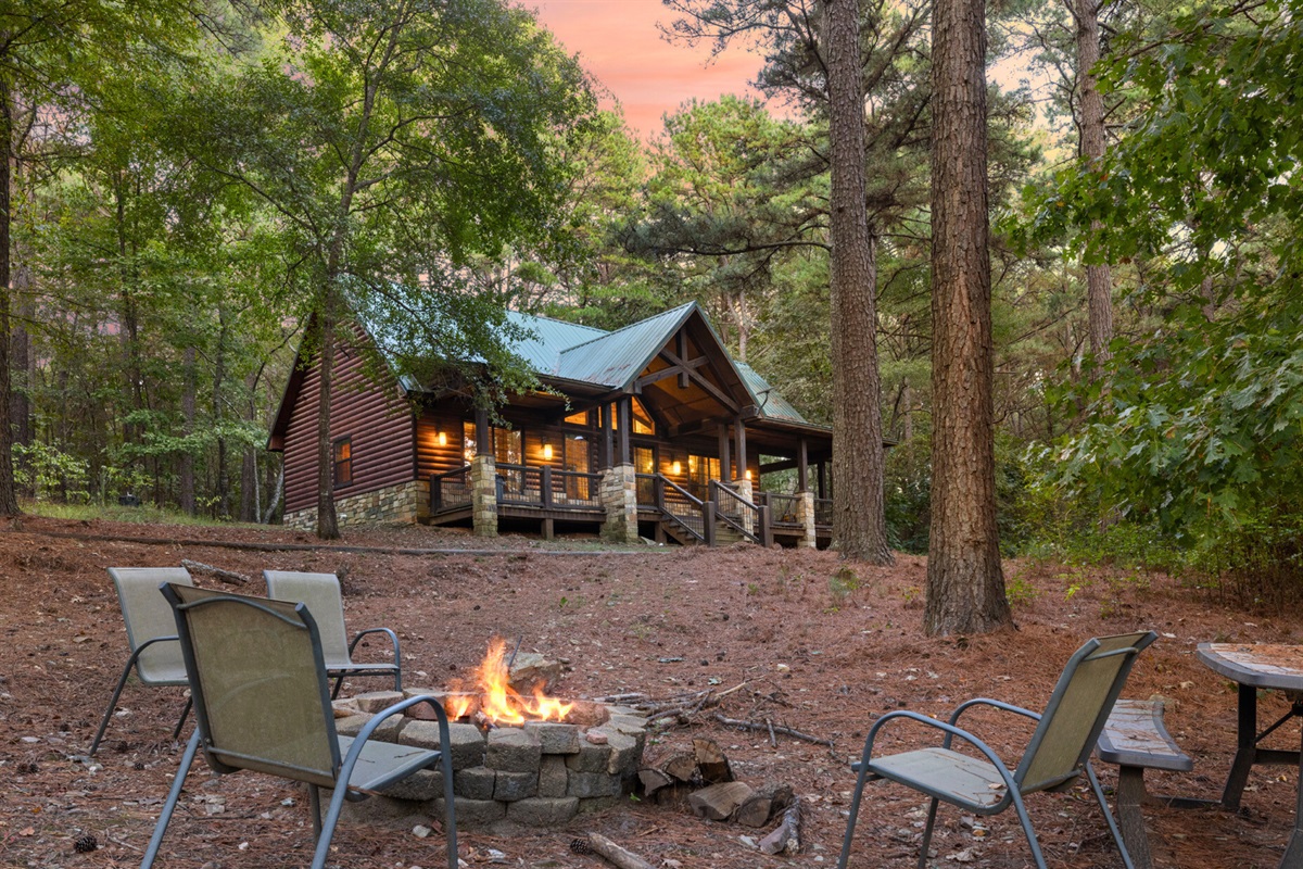 Gather around the fire pit for stories, s’mores, and starlit evenings.