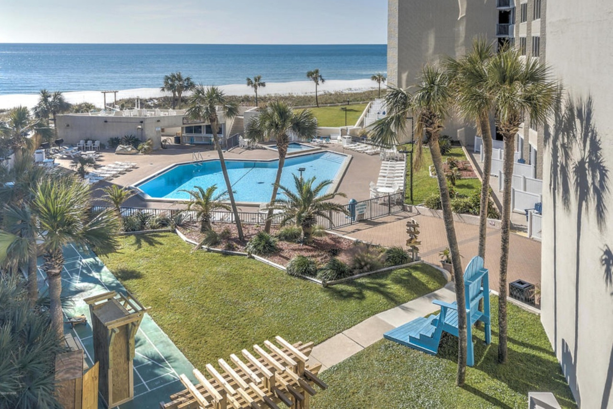 Top of the Gulf resort amenities