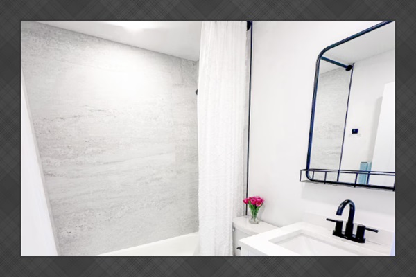 Small Serenity 3's Bathroom - updated with shower tub combo