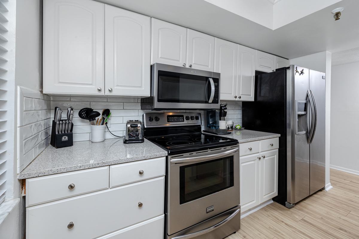 Fully stocked kitchen
