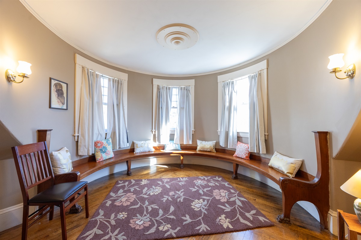 Perfect spot for relaxing, late-night talks, and connection.