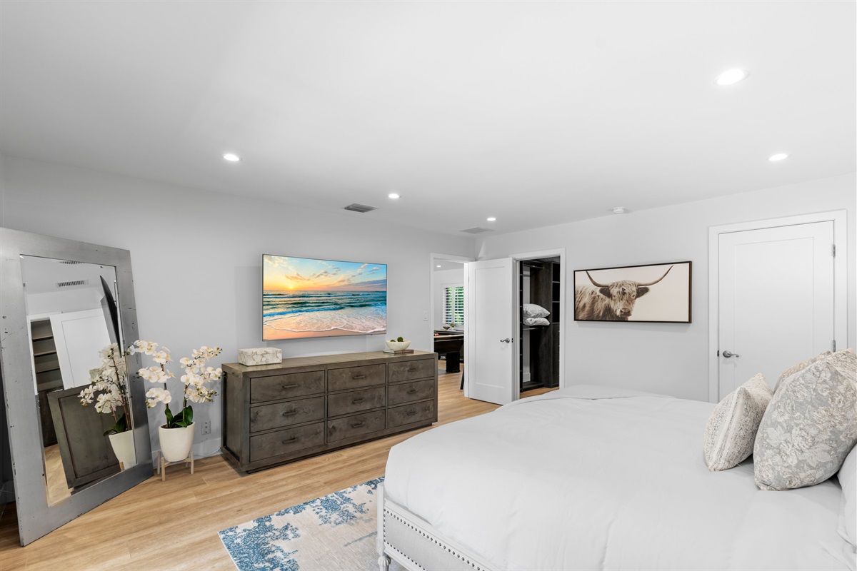 Peaceful, Stylish Bedroom Designed for Deep Rest