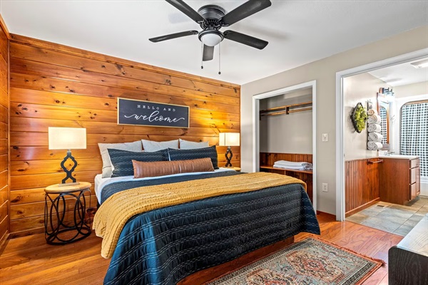 King Bed Room