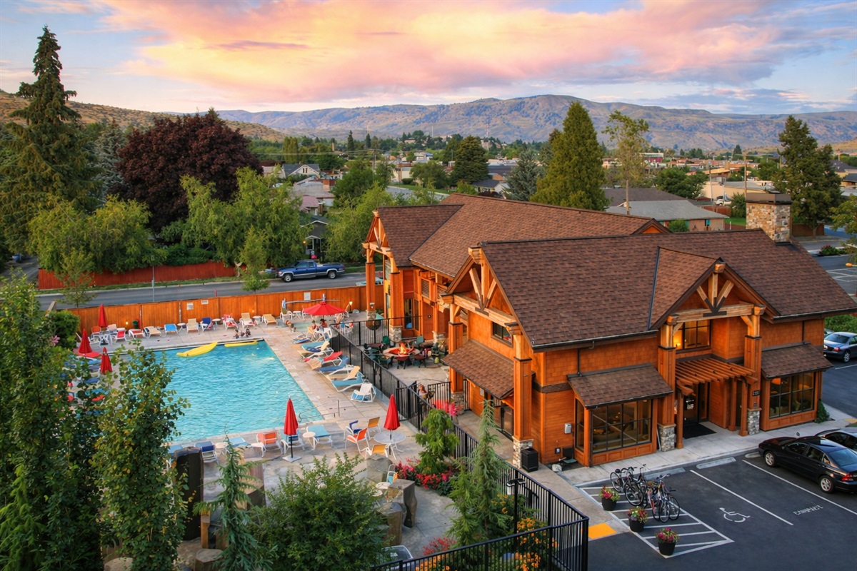 Resort-Style Living on the Shores of Lake Chelan