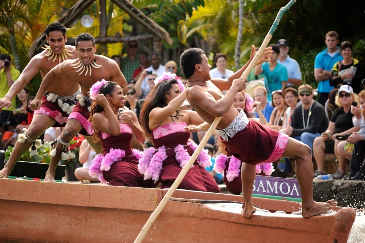 Polynesian Cultural Center - entertainment and educational