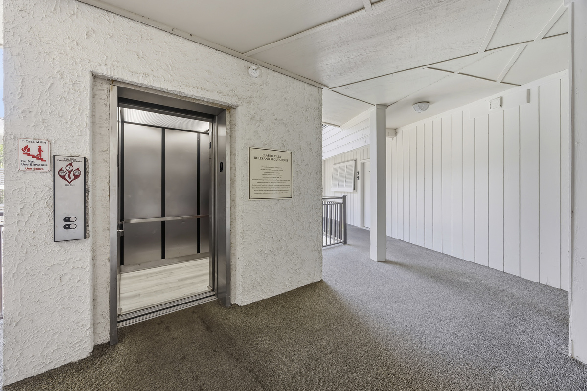 Skip the stairs—elevator access makes arrivals and departures easy.